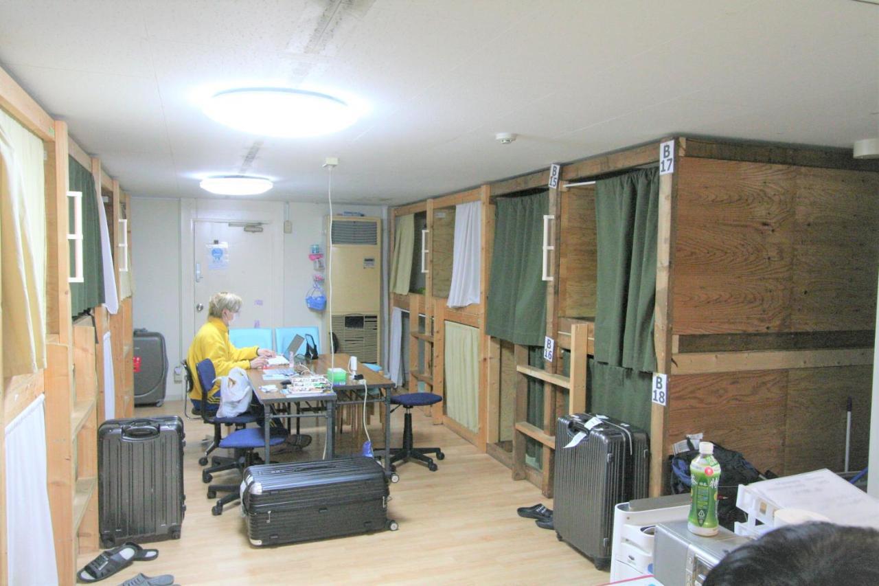 Edo Tokyo Hostel Exterior foto